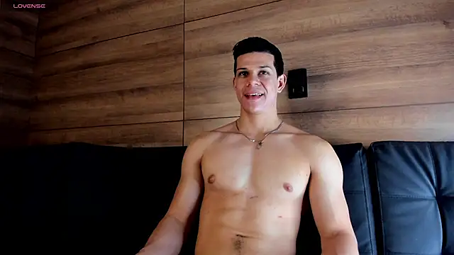 Snapshot of MarcoSullivan chatting on 03/13/25, 02:23 MarcoSullivan online show from 03/13/25, 02:23