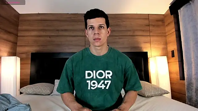 Snapshot of MarcoSullivan chatting on 03/18/25, 02:48 MarcoSullivan online show from 03/18/25, 02:48