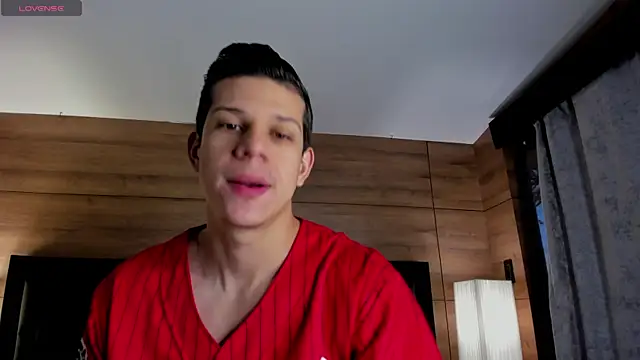 Snapshot of MarcoSullivan chatting on 10/14/25, 11:33 MarcoSullivan online show from 10/14/25, 11:33