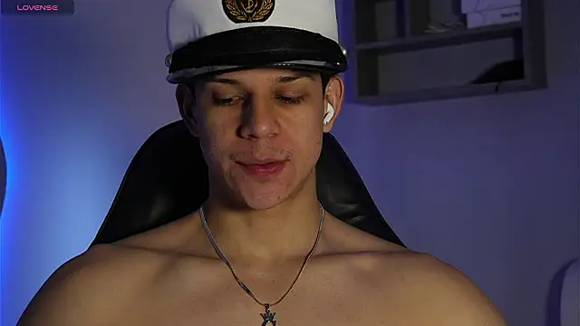 Snapshot of MarcoSullivan chatting on 02/06/26, 01:36 MarcoSullivan online show from 02/06/26, 01:36