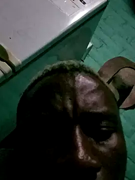 HandsomeBuoyy21 online show from 02/13/26, 02:18