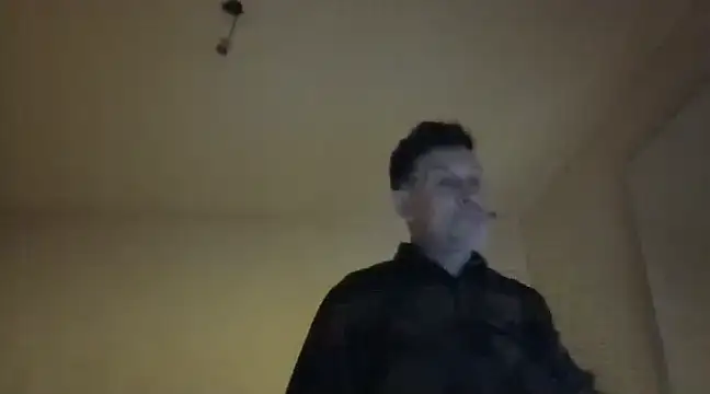 Snapshot of oopsxx chatting on 01/29/25, 07:00 oopsxx online show from 01/29/25, 07:00