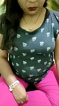 Snapshot of NEHA-DESHI chatting on 02/04/25, 06:27 NEHA-DESHI online show from 02/04/25, 06:27