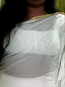 Snapshot of NEHA-DESHI chatting on 03/08/25, 10:24 NEHA-DESHI online show from 03/08/25, 10:24