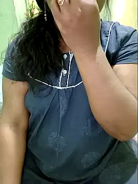 Snapshot of NEHA-DESHI chatting on 03/17/25, 12:04 NEHA-DESHI online show from 03/17/25, 12:04