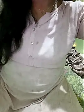 Snapshot of NEHA-DESHI chatting on 03/21/25, 06:07 NEHA-DESHI online show from 03/21/25, 06:07
