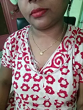 Snapshot of NEHA-DESHI chatting on 10/04/25, 10:46 NEHA-DESHI online show from 10/04/25, 10:46