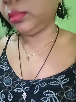 Snapshot of NEHA-DESHI chatting on 05/30/26, 05:15 NEHA-DESHI online show from 05/30/26, 05:15