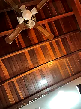 tom thick online show from 11/29/25, 10:57