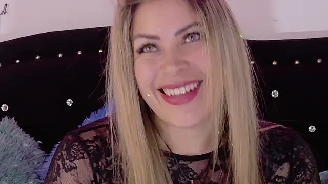 Natalia Montoya online show from 09/09/25, 02:55