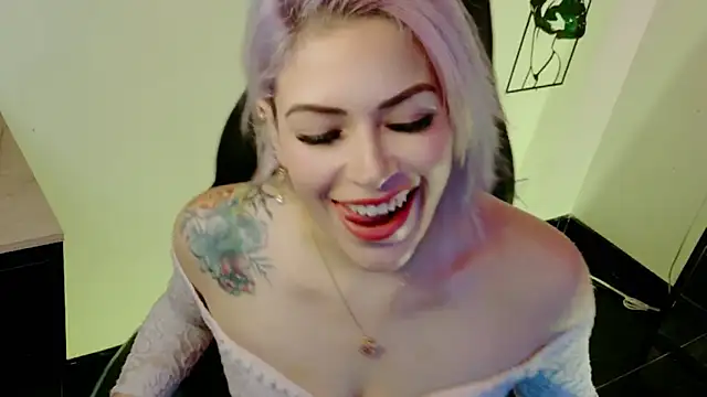 Natalia Montoya online show from 02/23/26, 04:32