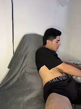 robin model online show from 03/18/25, 10:26