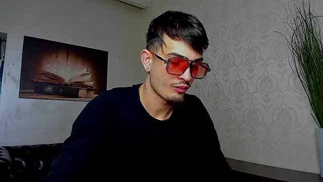 BrandonTate online show from 03/10/25, 06:27