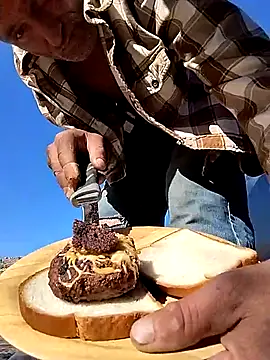 Snapshot of FloppyPickle4u chatting on 02/02/25, 05:59 FloppyPickle4u online show from 02/02/25, 05:59