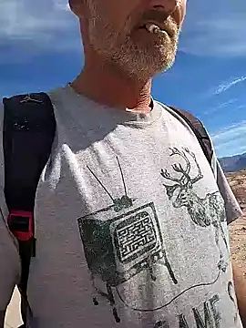 Snapshot of FloppyPickle4u chatting on 02/08/25, 08:10 FloppyPickle4u online show from 02/08/25, 08:10