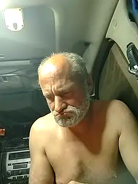 Snapshot of FloppyPickle4u chatting on 02/19/25, 10:45 FloppyPickle4u online show from 02/19/25, 10:45