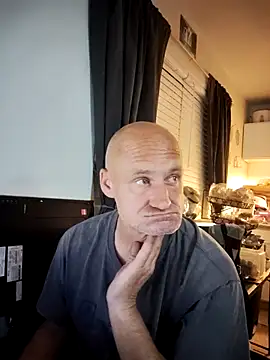 Snapshot of FloppyPickle4u chatting on 02/25/25, 08:47 FloppyPickle4u online show from 02/25/25, 08:47