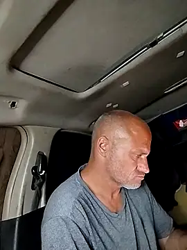 Snapshot of FloppyPickle4u chatting on 03/03/25, 02:36 FloppyPickle4u online show from 03/03/25, 02:36