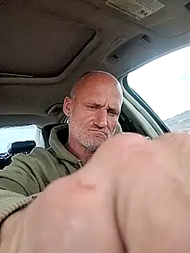 Snapshot of FloppyPickle4u chatting on 03/03/25, 07:06 FloppyPickle4u online show from 03/03/25, 07:06