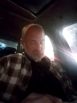 Snapshot of FloppyPickle4u chatting on 03/20/25, 09:37 FloppyPickle4u online show from 03/20/25, 09:37