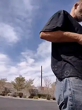 Snapshot of FloppyPickle4u chatting on 03/20/25, 06:53 FloppyPickle4u online show from 03/20/25, 06:53