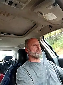 Snapshot of FloppyPickle4u chatting on 09/10/25, 03:23 FloppyPickle4u online show from 09/10/25, 03:23