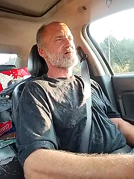 Snapshot of FloppyPickle4u chatting on 09/12/25, 12:55 FloppyPickle4u online show from 09/12/25, 12:55