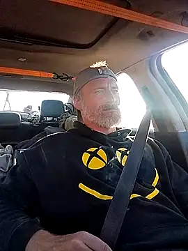 Snapshot of FloppyPickle4u chatting on 10/04/25, 12:30 FloppyPickle4u online show from 10/04/25, 12:30