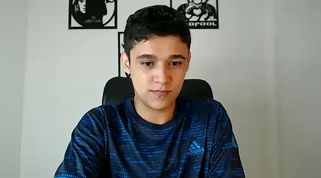 Snapshot of kaiine190 chatting on 12/10/24, 09:33 kaiine190 online show from 12/10/24, 09:33