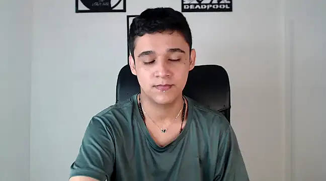 Snapshot of kaiine190 chatting on 12/12/24, 07:37 kaiine190 online show from 12/12/24, 07:37