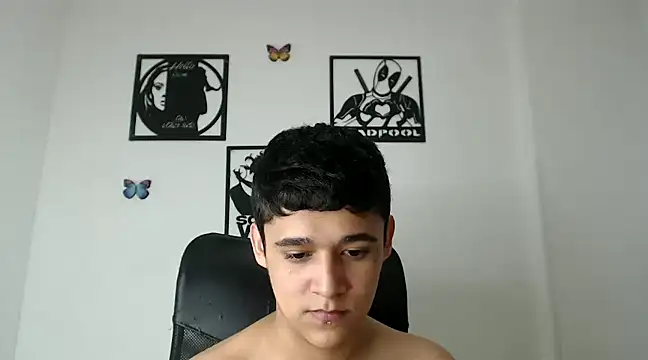 Snapshot of kaiine190 chatting on 01/20/25, 01:42 kaiine190 online show from 01/20/25, 01:42