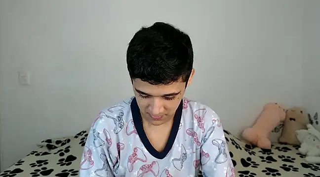 Snapshot of kaiine190 chatting on 01/25/25, 08:31 kaiine190 online show from 01/25/25, 08:31