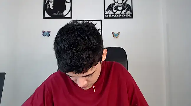 Snapshot of kaiine190 chatting on 01/25/25, 11:34 kaiine190 online show from 01/25/25, 11:34