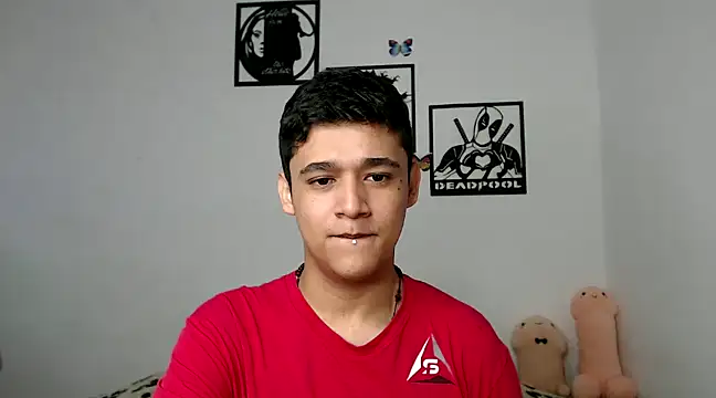 Snapshot of kaiine190 chatting on 02/23/25, 11:33 kaiine190 online show from 02/23/25, 11:33