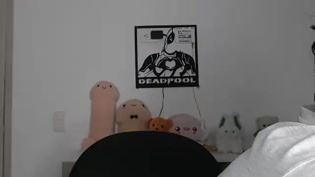 Snapshot of kaiine190 chatting on 11/23/25, 05:29 kaiine190 online show from 11/23/25, 05:29