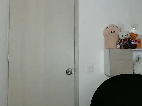 kaiine190 online show from 02/05/26, 09:41