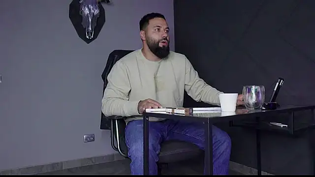 mattmasterss online show from 09/18/25, 03:41