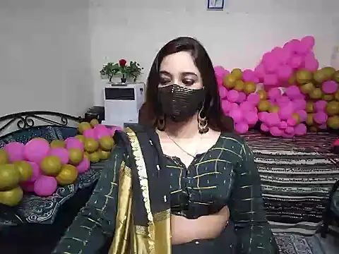 Arushisingh8888 online show from 12/17/24, 08:56