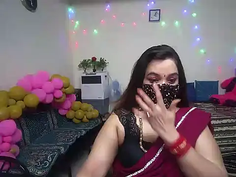 Arushisingh8888 online show from 01/04/25, 10:27