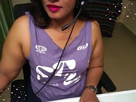 Arushisingh8888 online show from 11/08/25, 01:44