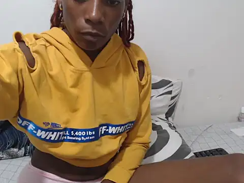 khakiline online show from 02/28/25, 04:53