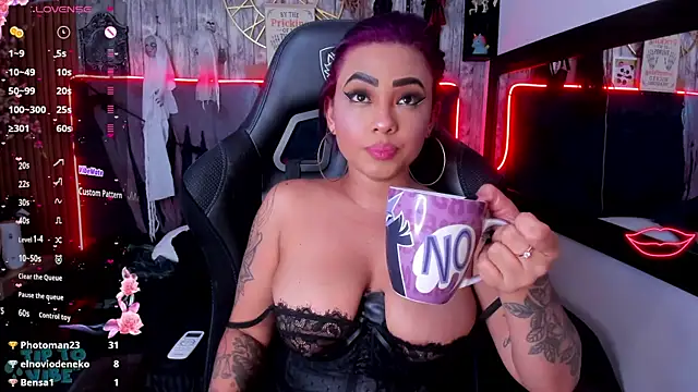 Neko Misaki online show from 01/10/25, 03:16