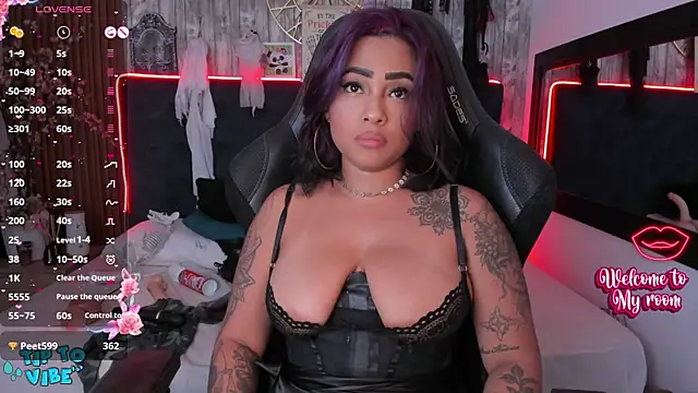 Neko Misaki online show from 01/29/25, 02:42