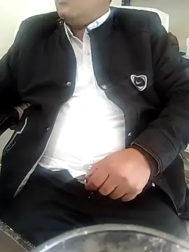 Hot-man39 online show from 12/11/24, 10:14