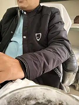 Hot-man39 online show from 01/01/25, 05:54