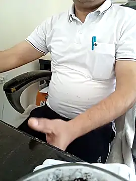 Hot-man39 online show from 03/08/25, 05:49