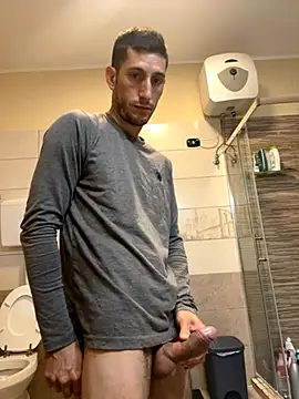 Gionnytav online show from 11/11/25, 04:23