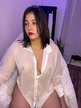 BellaNaye  online show from 02/28/25, 09:58