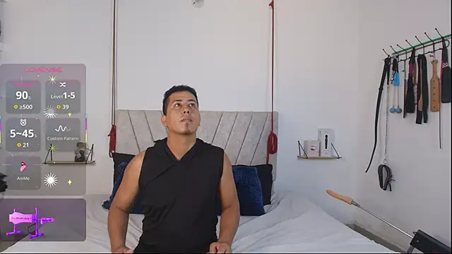 Liana Asaff online show from 12/15/25, 06:34