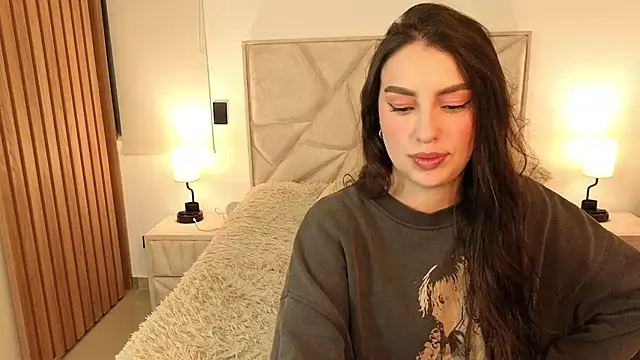 teseo and afroditha  online show from 12/23/25, 03:26